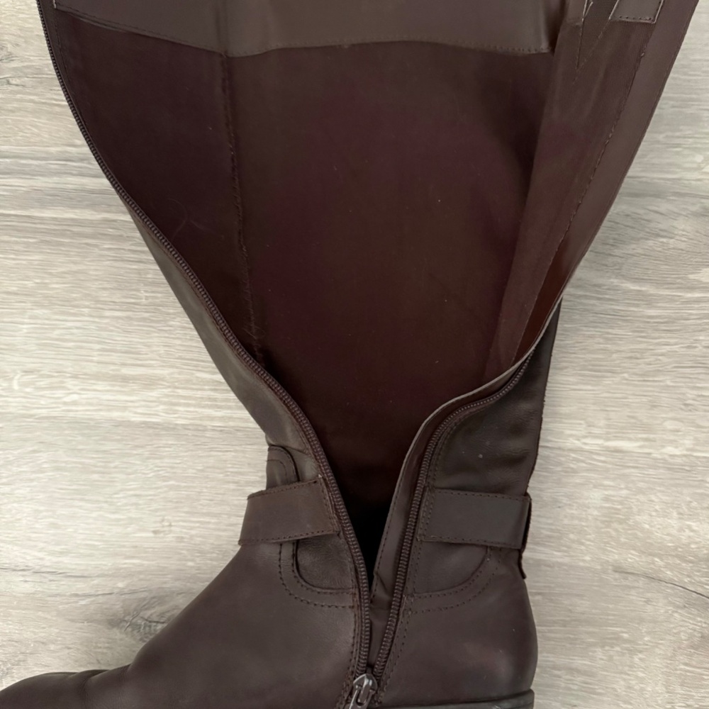 Ralph Lauren Dark Brown Leather Knee-High Heeled Boots - Picture 13 of 15